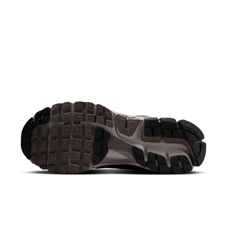 NIKE FA25 NIKE ZOOM VOMERO 5 カレッジグレー/ブラック-ケイブストーン FB9149-005