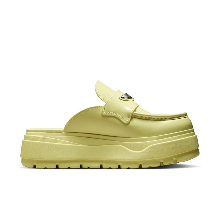JORDAN BRAND FA25 8/1 WMNS AIR JORDAN MULE ルミナスグリーン/メタリックシルバー HJ4292-302