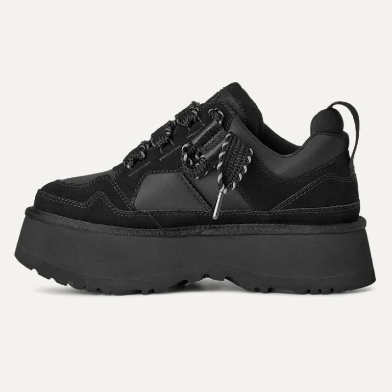UGG ブラック 厚底スニーカー　7 UGG ブラック スニーカー 厚底スニーカー 24cm - メルカリ