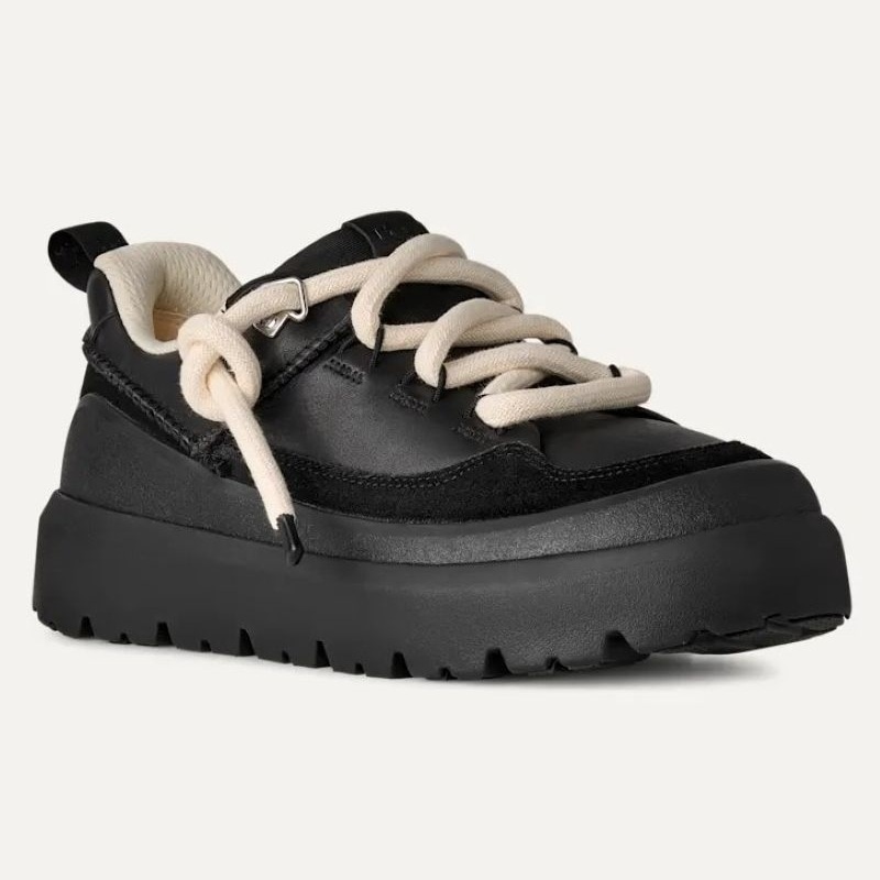 最終値下げ　新品未使用 UGG ブラック スニーカー UGG ブラック スニーカー - メルカリ
