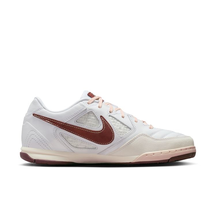 NIKE HO25 NIKE GATO ホワイト/ダークポニー-ソフトパール-ダークスモークグレー IM6669-120