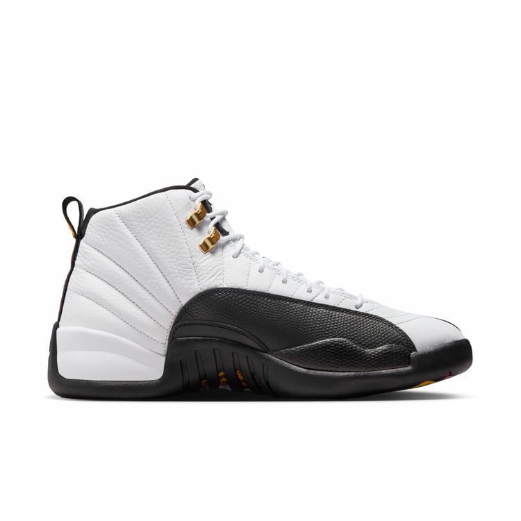 JORDAN BRAND HO25 11/8 AIR JORDAN 12 RETRO Taxi ホワイト/ブラック