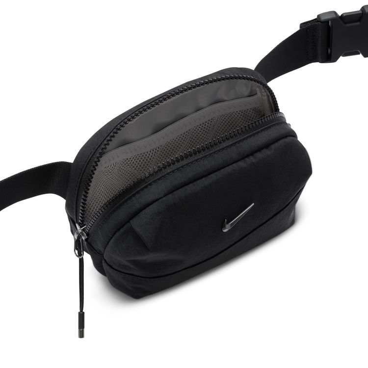 NIKE SP26 NIKE AURA WAISTPACK ブラック/ブラック/ガンメタル HM6120-013
