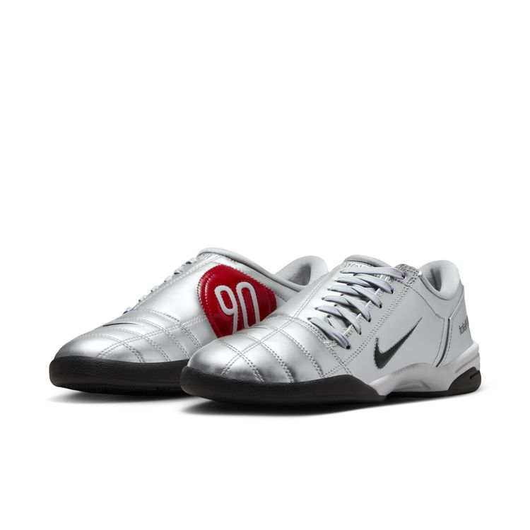 NIKE SP26 NIKE WMNS T90 メタリックシルバー/ブラック-ユニバーシティレッド IM7595-001