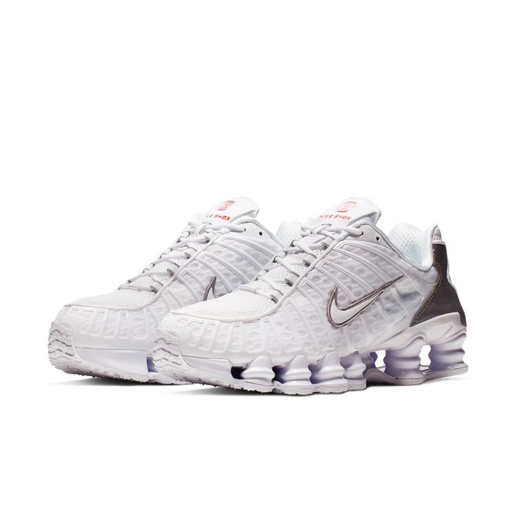 NIKE HO25 10/1 NIKE SHOX TL ウルフグレー/アイアングレー AV3595-015