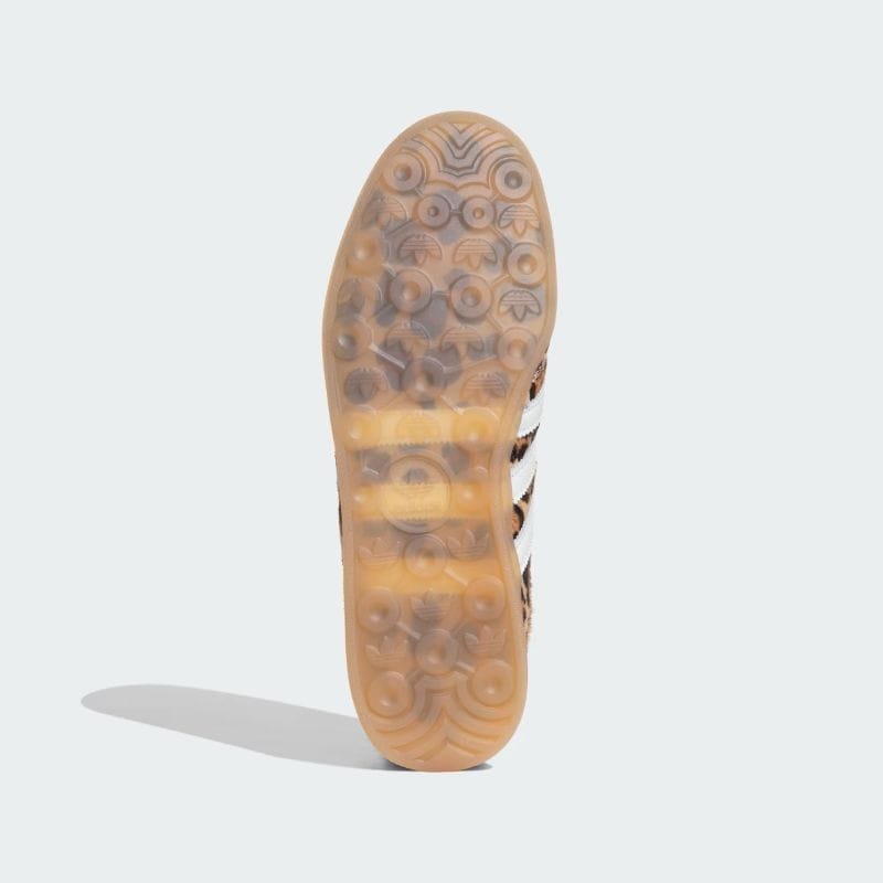 adidas 26Q1 GAZELLE LO PRO W マジックベージュ/アイボリー/ガム KI4207