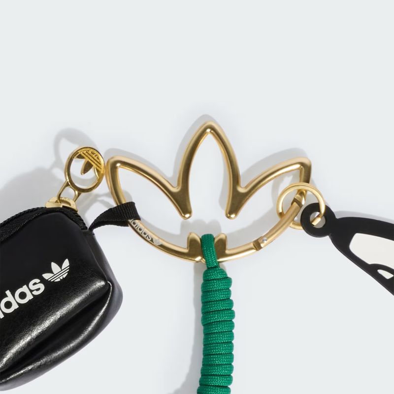 アディダスオリジナルス/キーチェーン】adidas 26Q1 KEY CHAIN