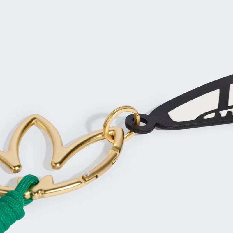 アディダスオリジナルス/キーチェーン】adidas 26Q1 KEY CHAIN