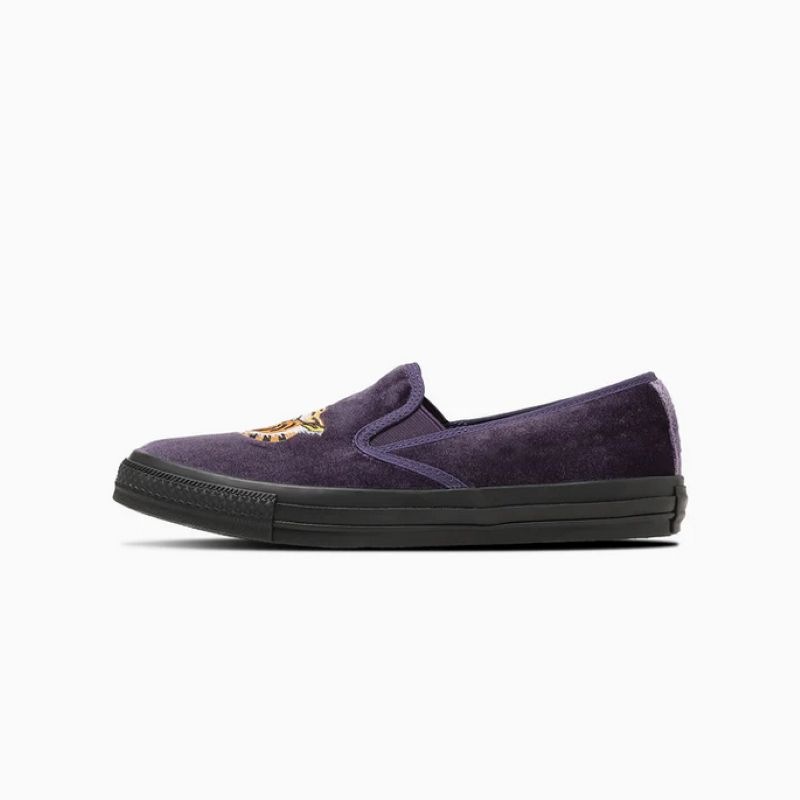 【コンバース/オールスターカンフースリップオン】CONVERSE 26SS 1/27 ALL STAR KUNGFU SLIP-ON ロイヤルパープル/ブラック 31317180