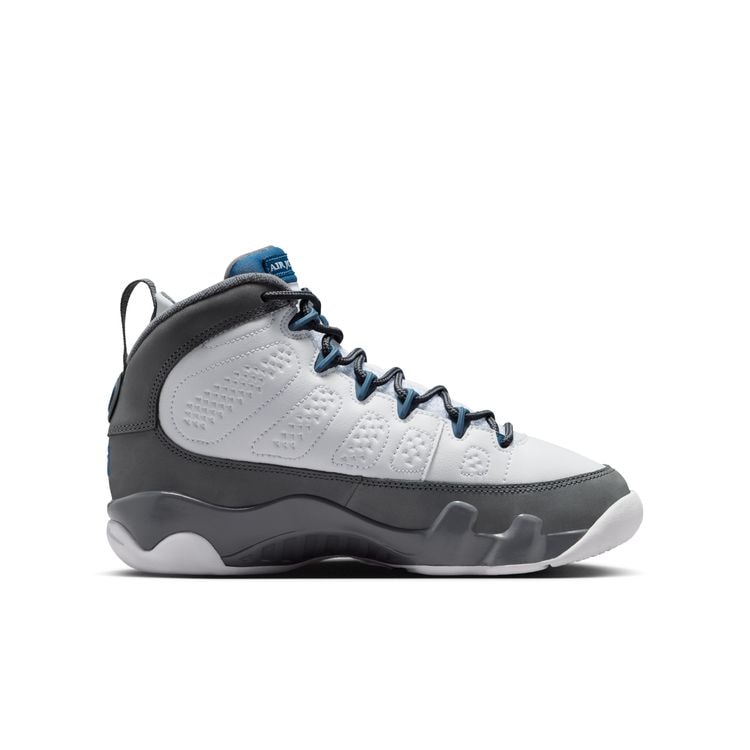 JORDAN BRAND SP26 1/24 AIR JORDAN 9 RETRO GS ホワイト/フレンチブルー-フリントグレー HV4574-100
