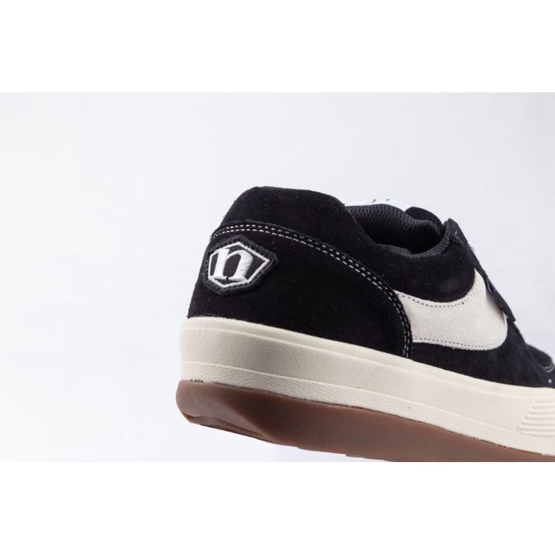 northwave 26SS ESPRESSO SUEDE Black/White NW001-BLW