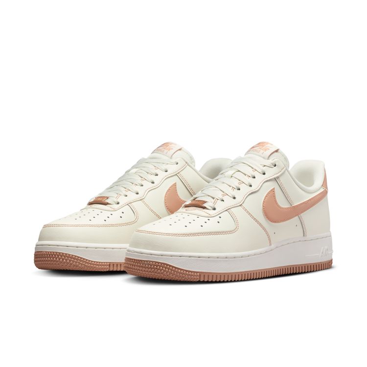 NIKE SP26 NIKE WMNS AIR FORCE 1 '07 セイル/ローズゴールド IQ9428-133
