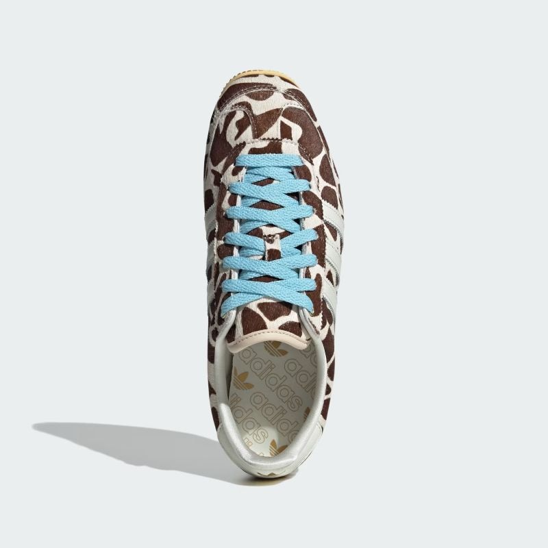 adidas 26Q2 adidas JAPAN W クリスタルリネン/アイボリー/オレンジティント KI6688