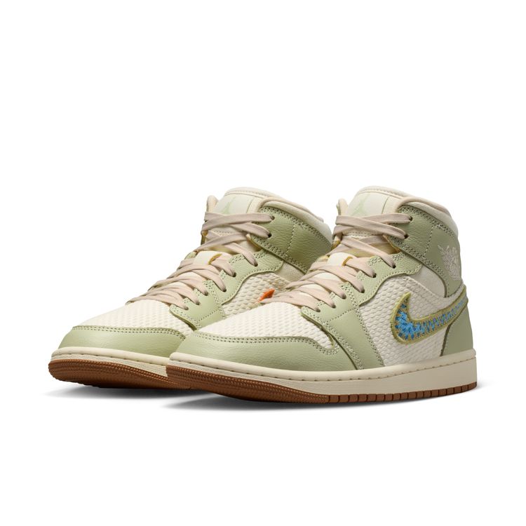 JORDAN BRAND SU26 WMNS AIR JORDAN 1 MID SE オリーブオーラ/パールホワイト-ローン II0570-302