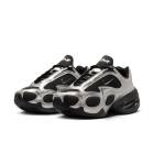 NIKE SU26 NIKE WMNS AIR MAX MUSE ブラック/メタリックシルバー FV1920-001