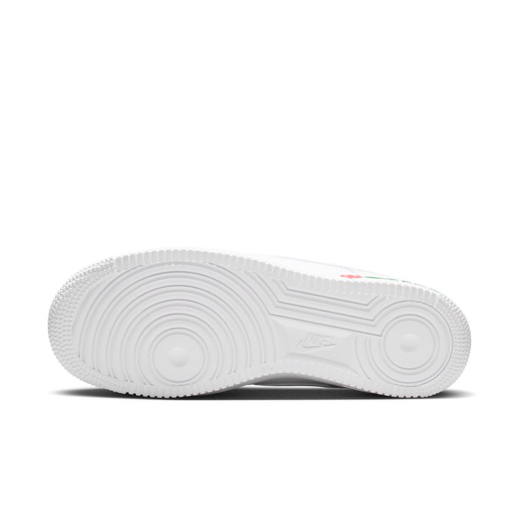 NIKE SU26 NIKE WMNS AIR FORCE 1 '07 SE ホワイト/ホワイト-スポーツレッド-パイングリーン IF0498-100