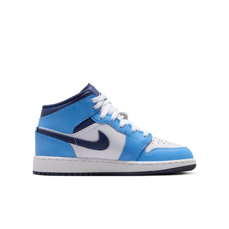 JORDAN BRAND SU26 AIR JORDAN 1 MID GS ユニバーシティブルー/ミッドナイトネイビー-ホワイト DQ8423-405