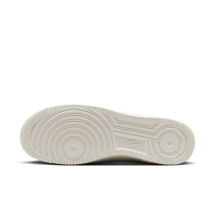 NIKE SU26 NIKE AIR FORCE 1 '07 セイル/セイル IH1698-100