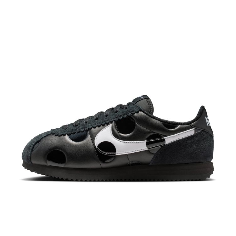 NIKE SU26 NIKE WMNS CORTEZ ブラック/ホワイト-ブラック IR1332-001