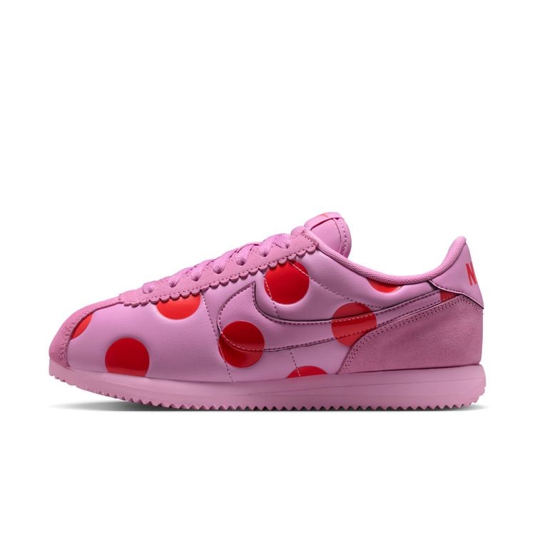 NIKE SU26 NIKE WMNS CORTEZ ライトマゼンタ/ライトマゼンタ-ライトクリムゾン IR1332-500