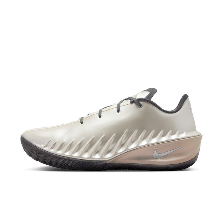 NIKE SU26 5/4 NIKE G.T. CUT 4 EP メタリックシルバー/アイアングレー IQ8243-001