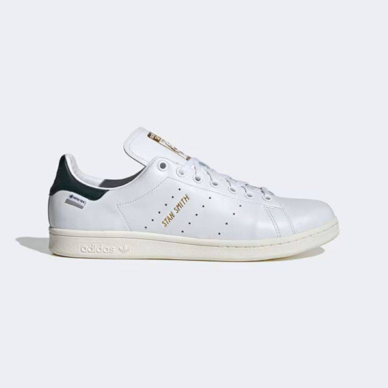 adidas 26Q3 6/11 adidas STAN SMITH GTX フットウェアホワイト/オフホワイト/シャドウグリーン JR3323