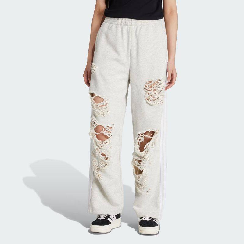 adidas 26Q3 adidas DISTRESSED JOGGERS ライトグレーヘザー KC8822
