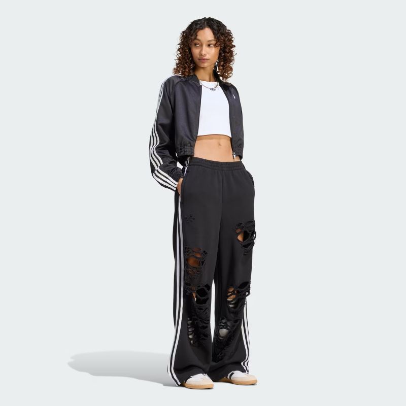 adidas 26Q3 adidas DISTRESSED JOGGERS ブラック KW8254