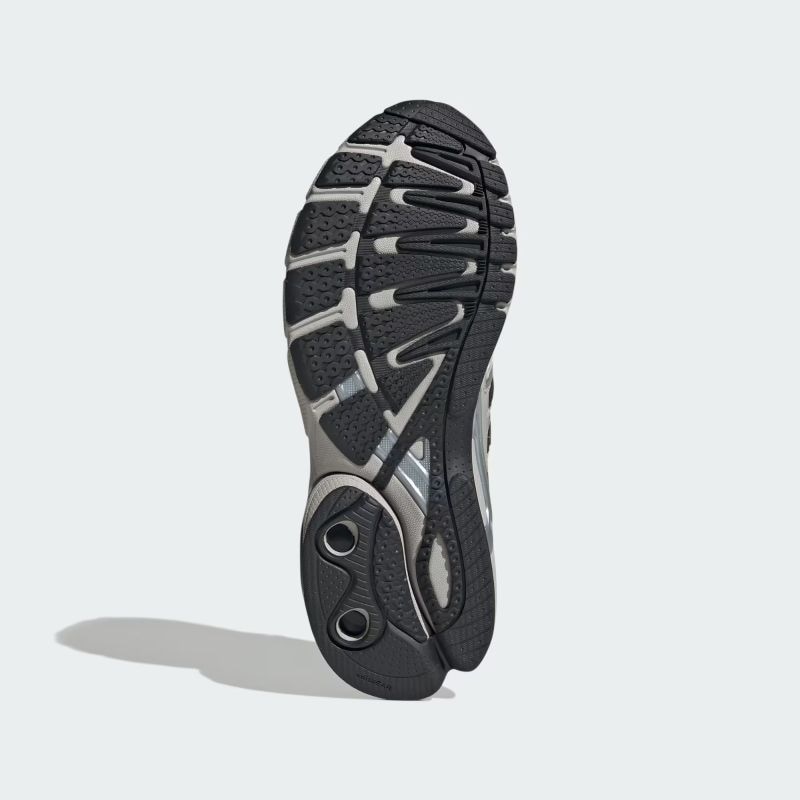 adidas 26Q3 adidas ADISTAR CONTROL 5 MJ W グレーワン/シルバーメタリック/グレーツー LA1822