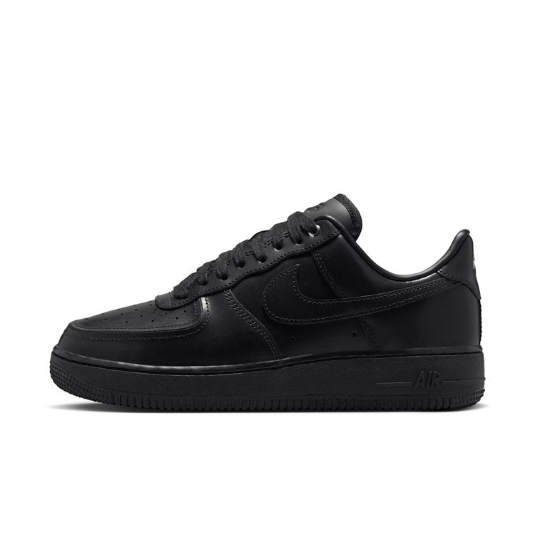NIKE FA26 NIKE WMNS AIR FORCE 1 '07 ブラック/ブラック-メタリックシルバー-アンスラサイト IO3124-001