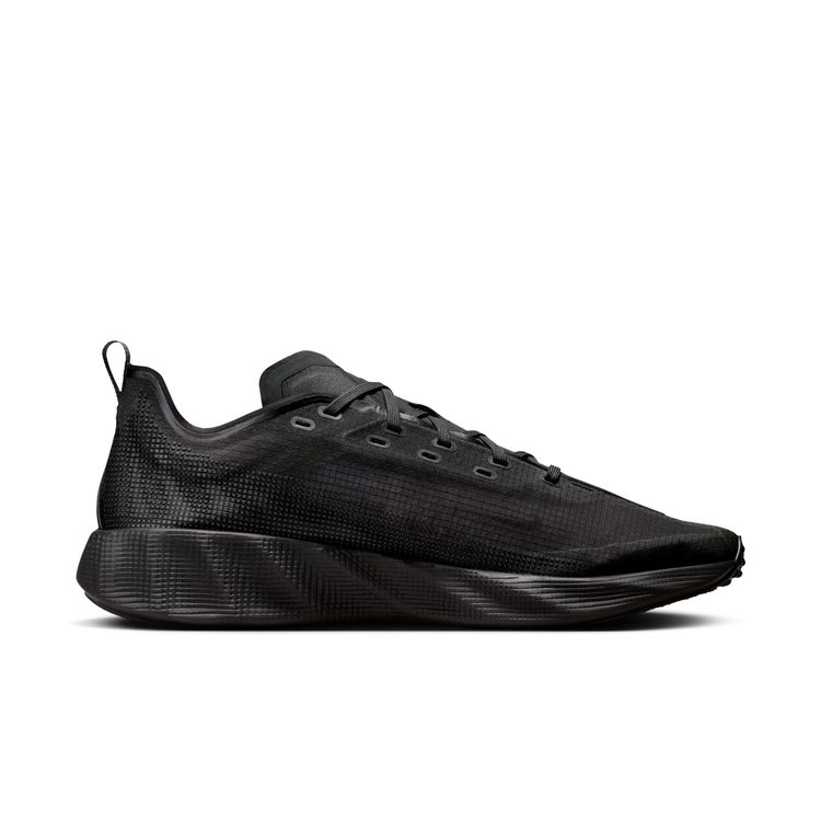 NIKE FA26 NIKE AVA X ブラック/スモークグレー-アンスラサイト-ダークグレー HM9697-002