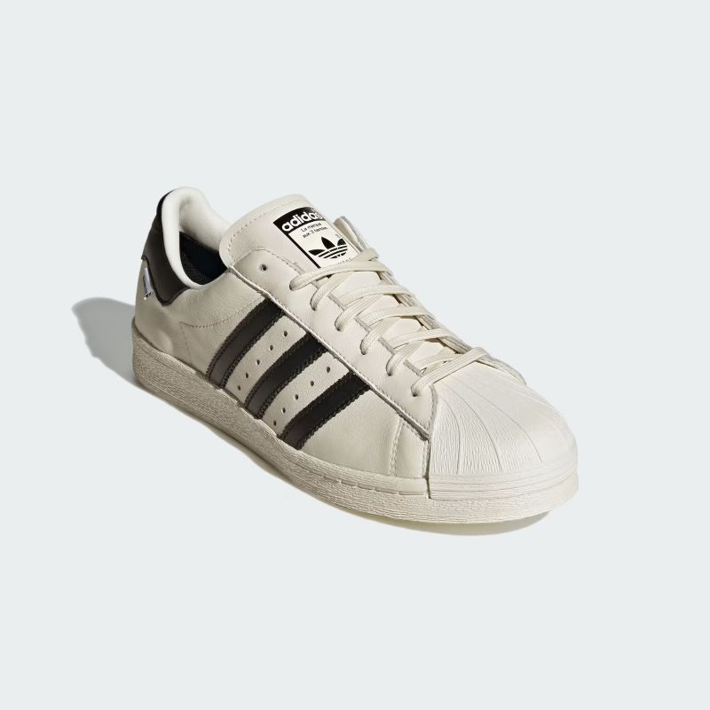 adidas 26Q3 adidas SUPERSTAR 82 GTX クラウドホワイト/コアブラック/オフホワイト KI7820