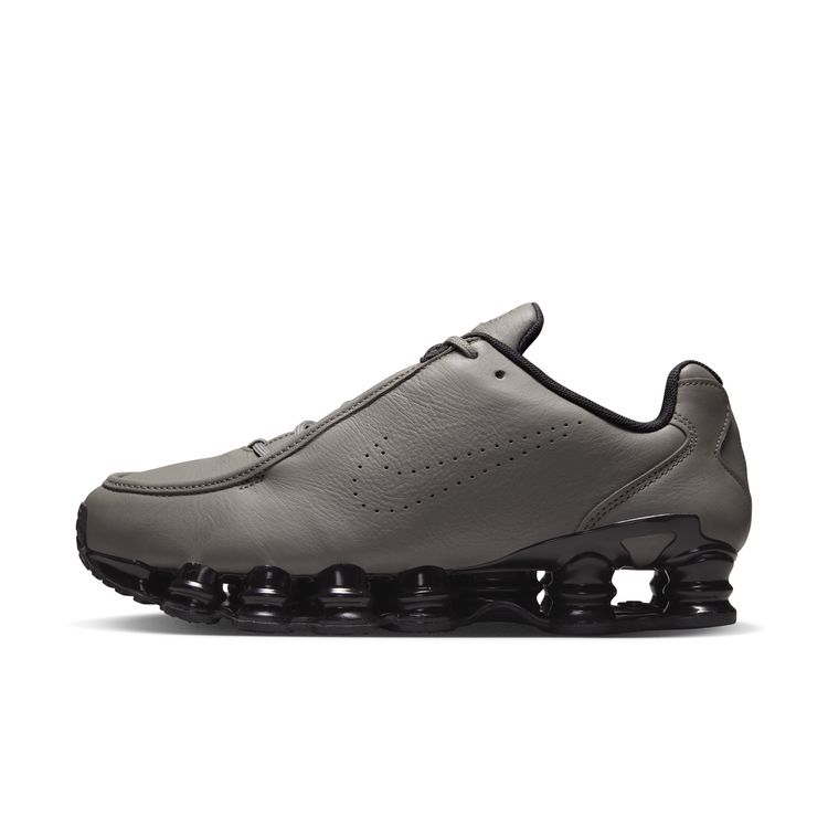NIKE FA26 NIKE SHOX TL SE フラットピューター/フラットピューター-ブラック IR2097-002