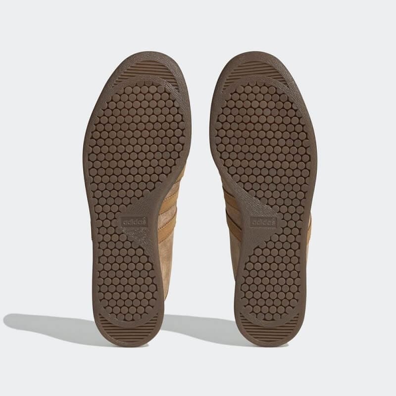 adidas C/O adidas TOBACCO パントーン/メサ/ガム GY7396