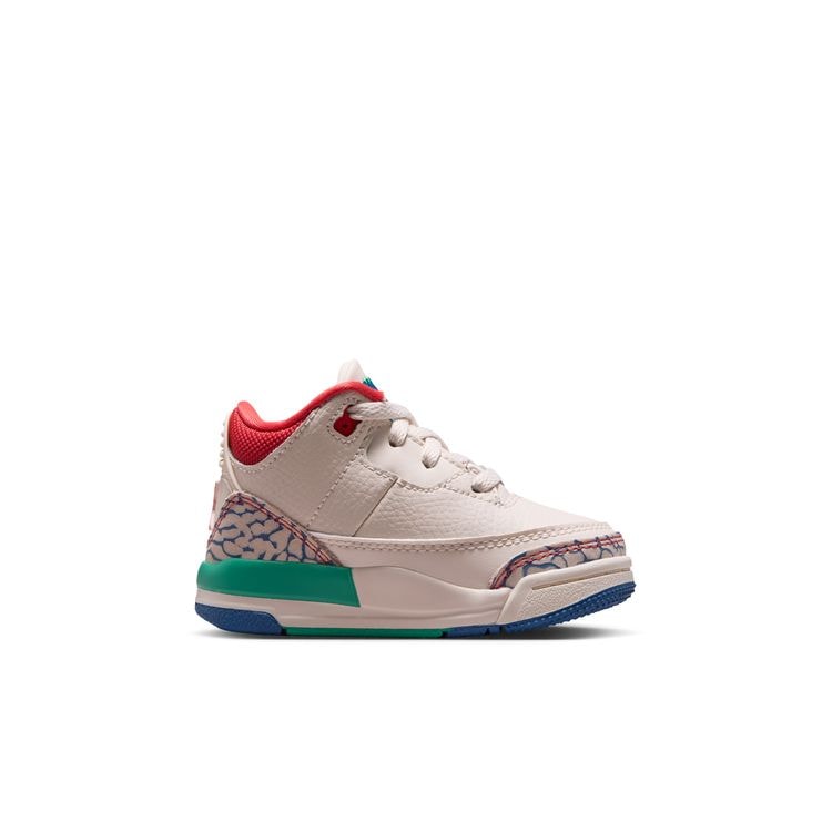 JORDAN BRAND FA26 8/8 JORDAN 3 RETRO TD チョーク/トラックレッド-トゥルーブルー-キネティックグリーン IO2075-100