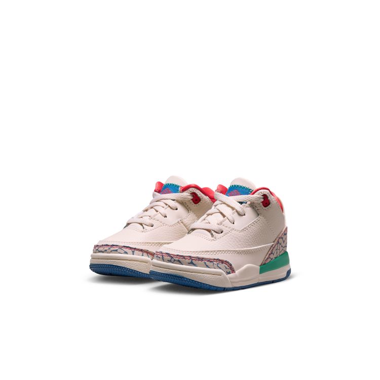 JORDAN BRAND FA26 8/8 JORDAN 3 RETRO TD チョーク/トラックレッド-トゥルーブルー-キネティックグリーン IO2075-100