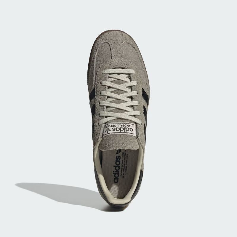 adidas 26Q4 adidas HANDBALL SPEZIAL シルバーペブル/コアブラック/ガム KJ7413