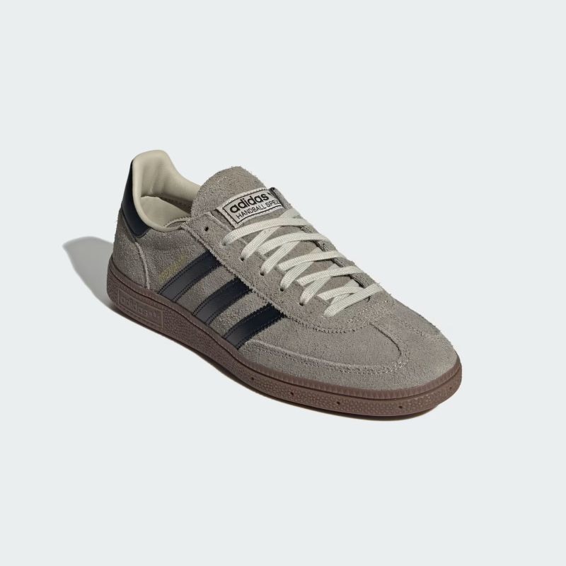 adidas 26Q4 adidas HANDBALL SPEZIAL シルバーペブル/コアブラック/ガム KJ7413