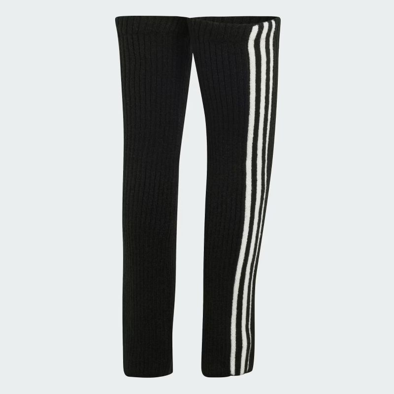 adidas 26Q4 9/1 ADILUNA S2 x JENNIE LEG WARMERS ブラック/ホワイト LD4843