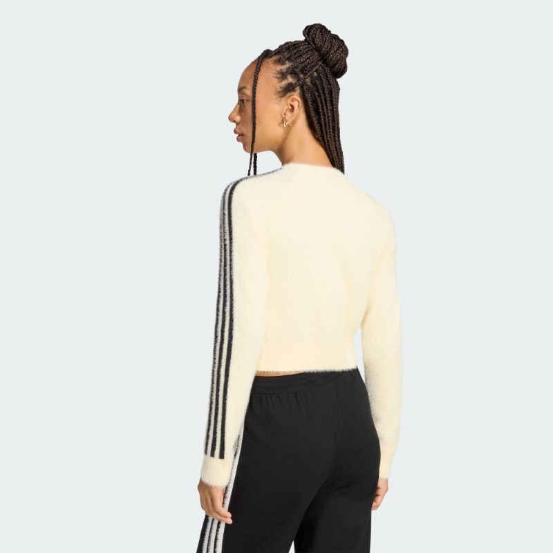 adidas 26Q4 adidas FLUFFY CARDIGAN ウォームバニラ LC8162