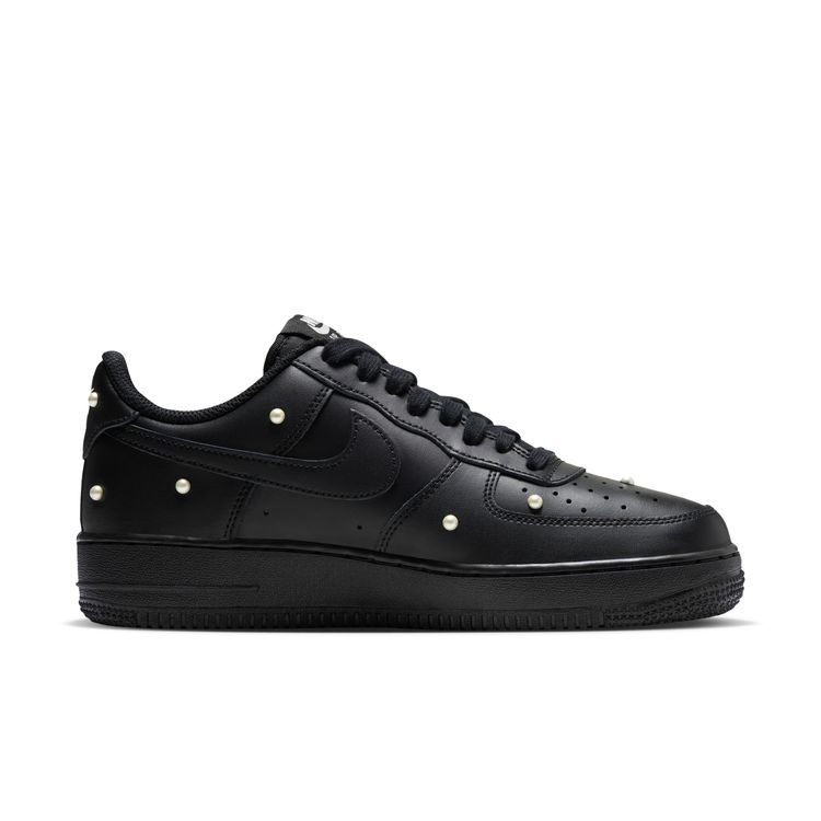 NIKE HO26 NIKE WMNS AIR FORCE 1 '07 SE ブラック/ブラック