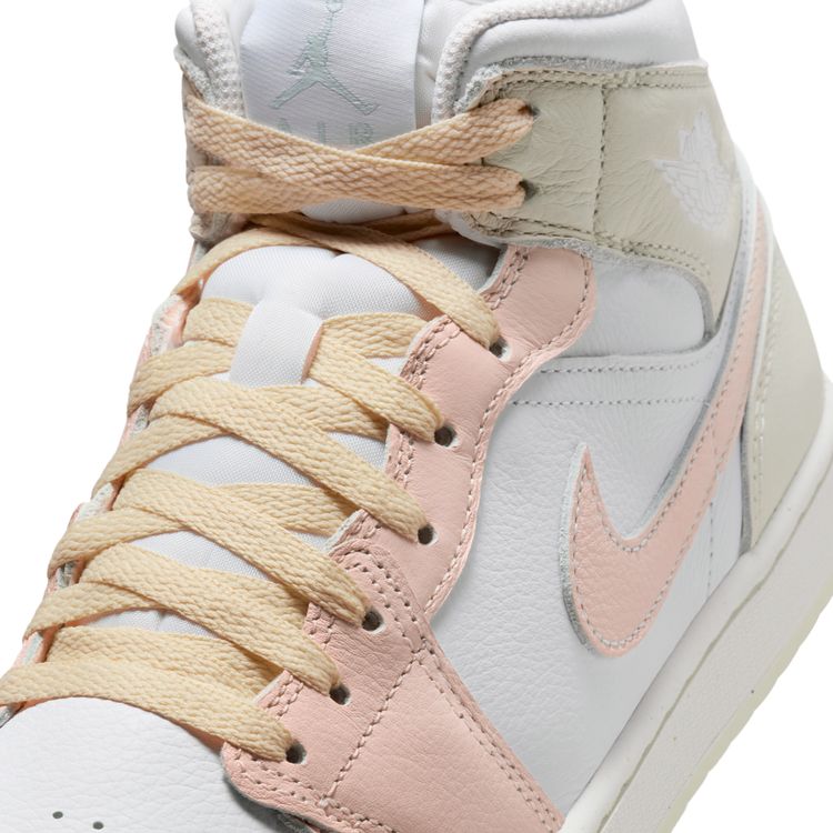 JORDAN BRAND SU25 AIR JORDAN 1 MID SE ホワイト/グアバアイス