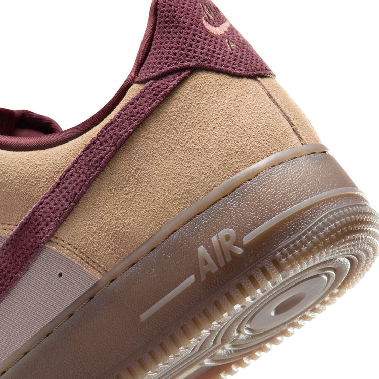 NIKE SP26 NIKE AIR FORCE 1 '07 PRM リネン/バーガンディクラッシュ-ムーンパーティクル IQ3408-286