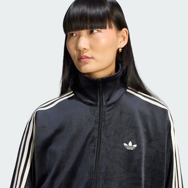 adidas 26Q3 9/25 adidas FB VELOUR TT ブラック LC8070