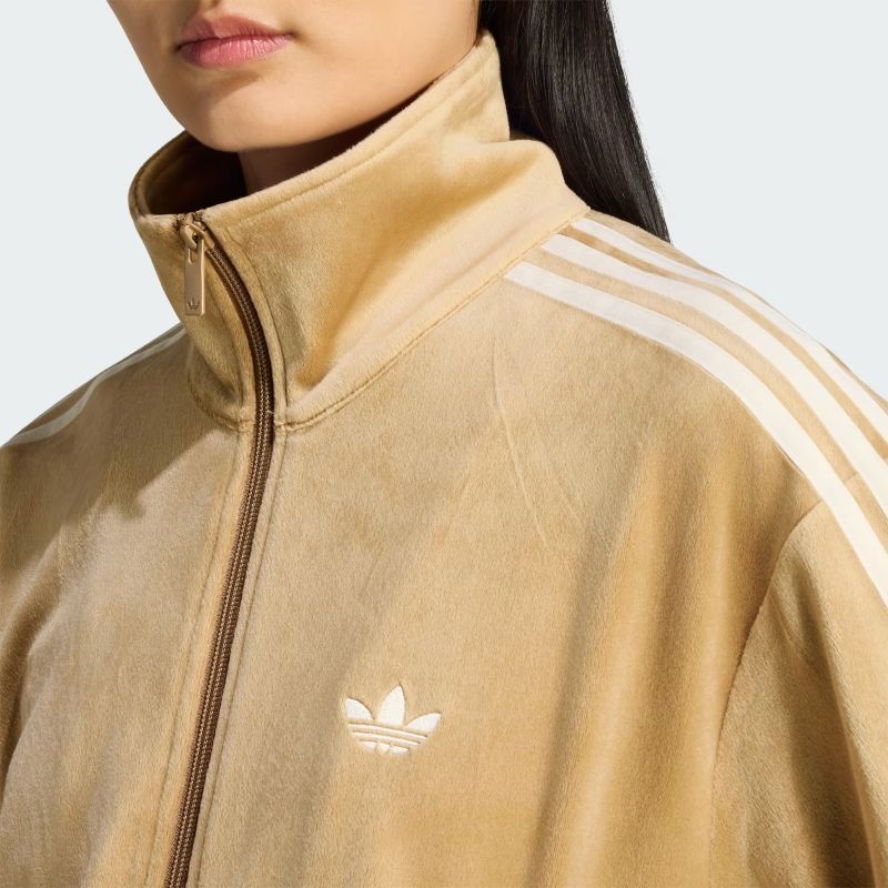 adidas 26Q3 9/25 adidas FB VELOUR TT カードボード LC8071｜アメ横