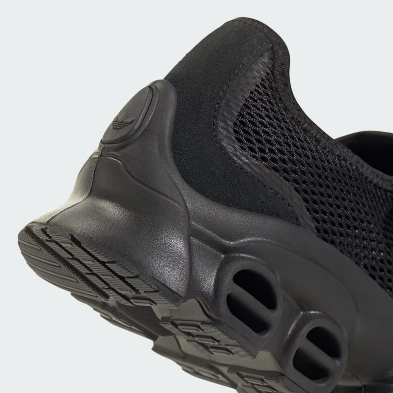 adidas 26Q2 adidas ADIFOM MEGAJANE W コアブラック/コアブラック/コアブラック JI2416