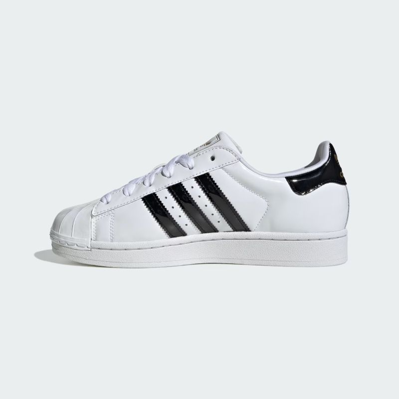 adidas 25Q3 SUPERSTAR II W フットウェアホワイト/コアブラック/ゴールドメタリック JS4010
