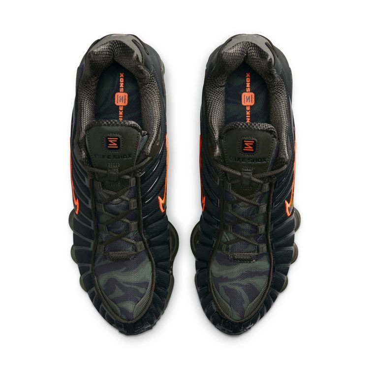 NIKE SU26 NIKE SHOX TL ブラック/カーゴカーキ-セコイア-ニュースプリント IR0918-001
