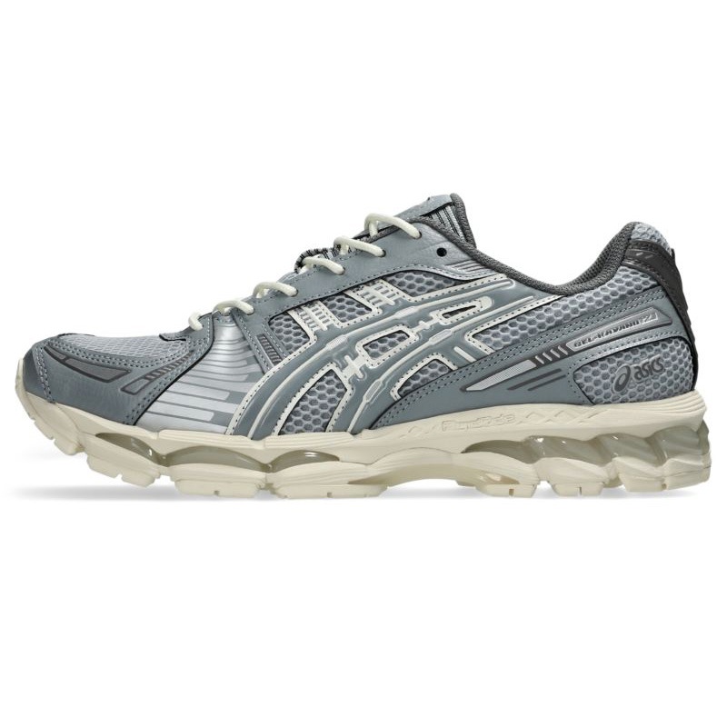 ASICS RUNWALK2足セット asics AW26 7/9 GEL-KAYANO 12.1 PIEDMONT GREY/GRAVEL 1203A759-021