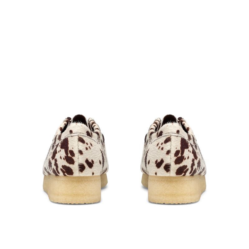 Clarks AW26 W Wallabee Brown Cow Print 26328442